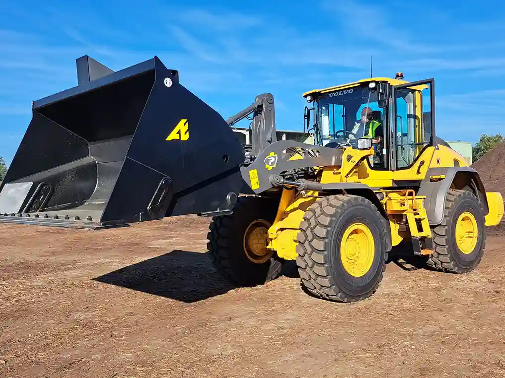 Cuchara cargadora Arden Equipment